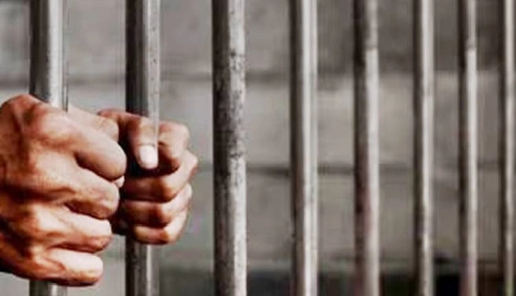 Four Bangladeshi nationals held in Erode for illegal stay and employment - News Karnataka