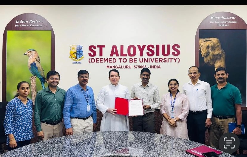 St Aloysius (Deemed to be University) signs an MoU with Malabar Christian College For Joint Research Collaboration - News Karnataka