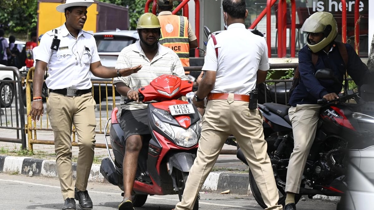 Karnataka DGP issues tough order: No random vehicle checks without cause - News Karnataka