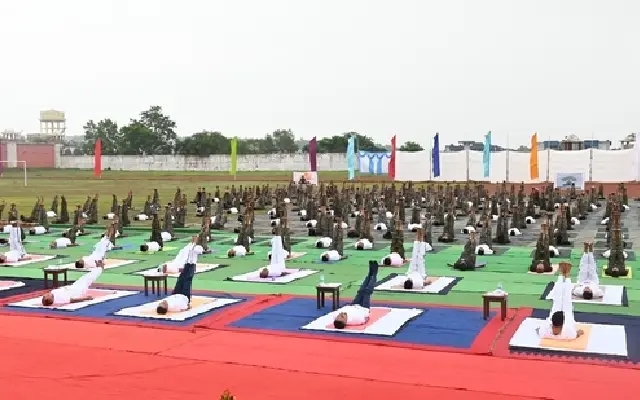 Karnataka Gears Up for International Yoga Day with Mega Gatherings - News Karnataka