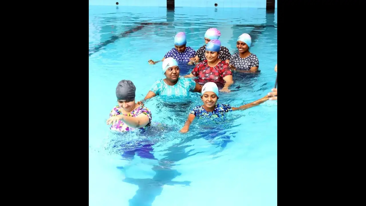 Kottayam women’s college makes waves with swimming classes for all students - News Karnataka
