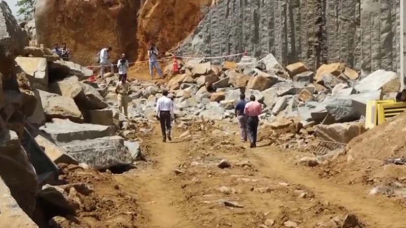Quarry blast tragedy: Tamil Nadu labourer killed, four injured in Hassan mishap - News Karnataka