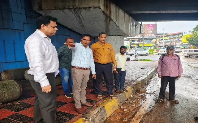 DC Inspects Rain-Hit Zones in Mangaluru, Calls for Urgent Fixes - News Karnataka