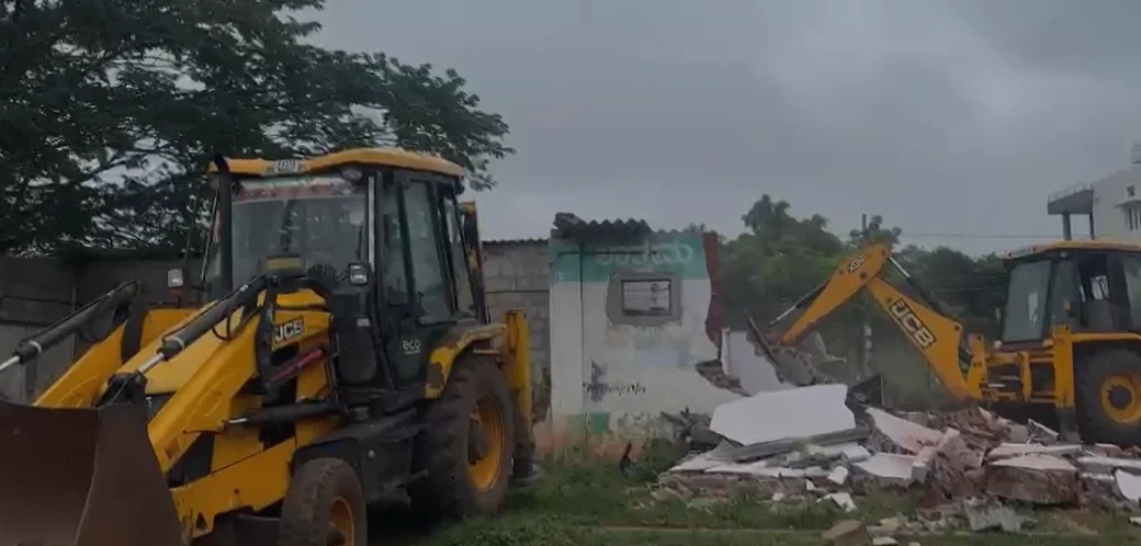 MDA Reclaims Crores-Worth Government Land in Mysuru Operation - News Karnataka