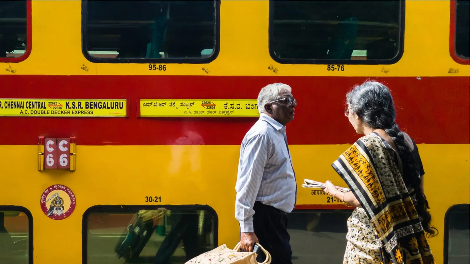 Senior citizen couple wins legal battle after being stranded by overcrowded train - News Karnataka
