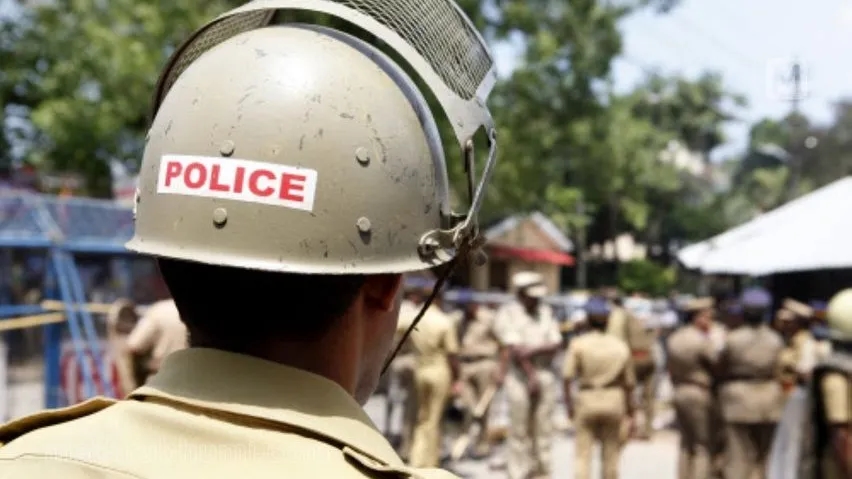 Thrissur drug party turns violent, five cops injured and vehicles vandalised - News Karnataka