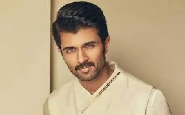 Vijay Deverakonda Booked Under SC/ST Act for Alleged Remarks Against Tribal Community - News Karnataka