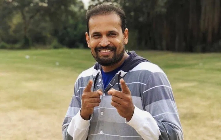 Yusuf Pathan delights Malappuram fans with surprise cricket match - News Karnataka