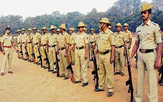 DK SP Orders Major Cop Reshuffle Across District - News Karnataka