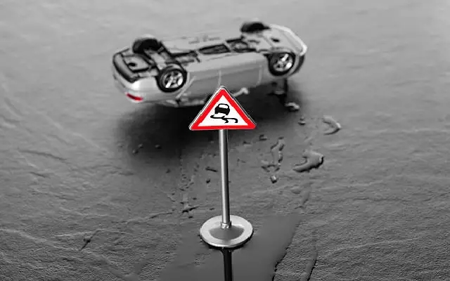 Car Overturns Near Udyavara Bridge, No Injuries Reported - News Karnataka