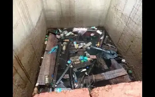 Abandoned skill centre in Kasaba Bengre turns mosquito hub, DYFI demands swift action - News Karnataka