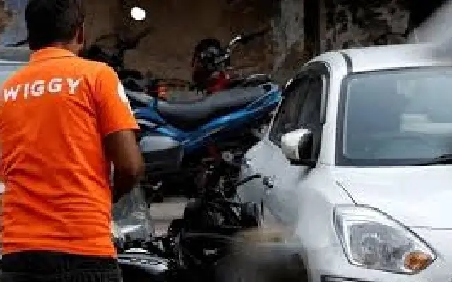 Bengaluru delivery rider assaulted by three men in road rage attack - News Karnataka