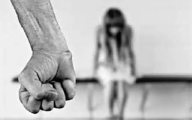 Bike-borne assailants target passengers on Pune highway, loot women - News Karnataka