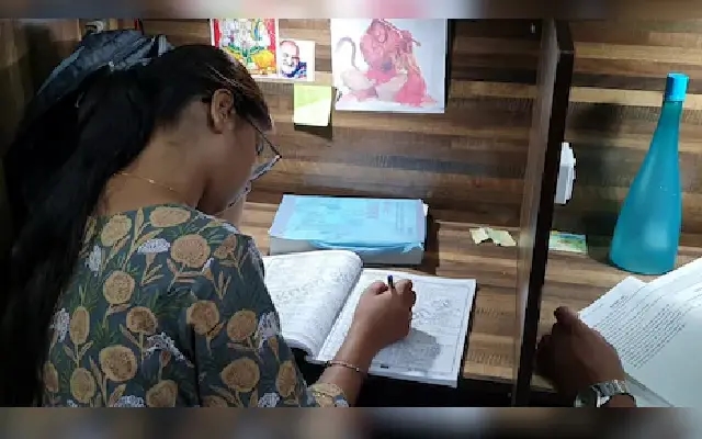 Chhattisgarh’s Employment Crisis: Millions Wait, Promises Fade Into Silence - News Karnataka