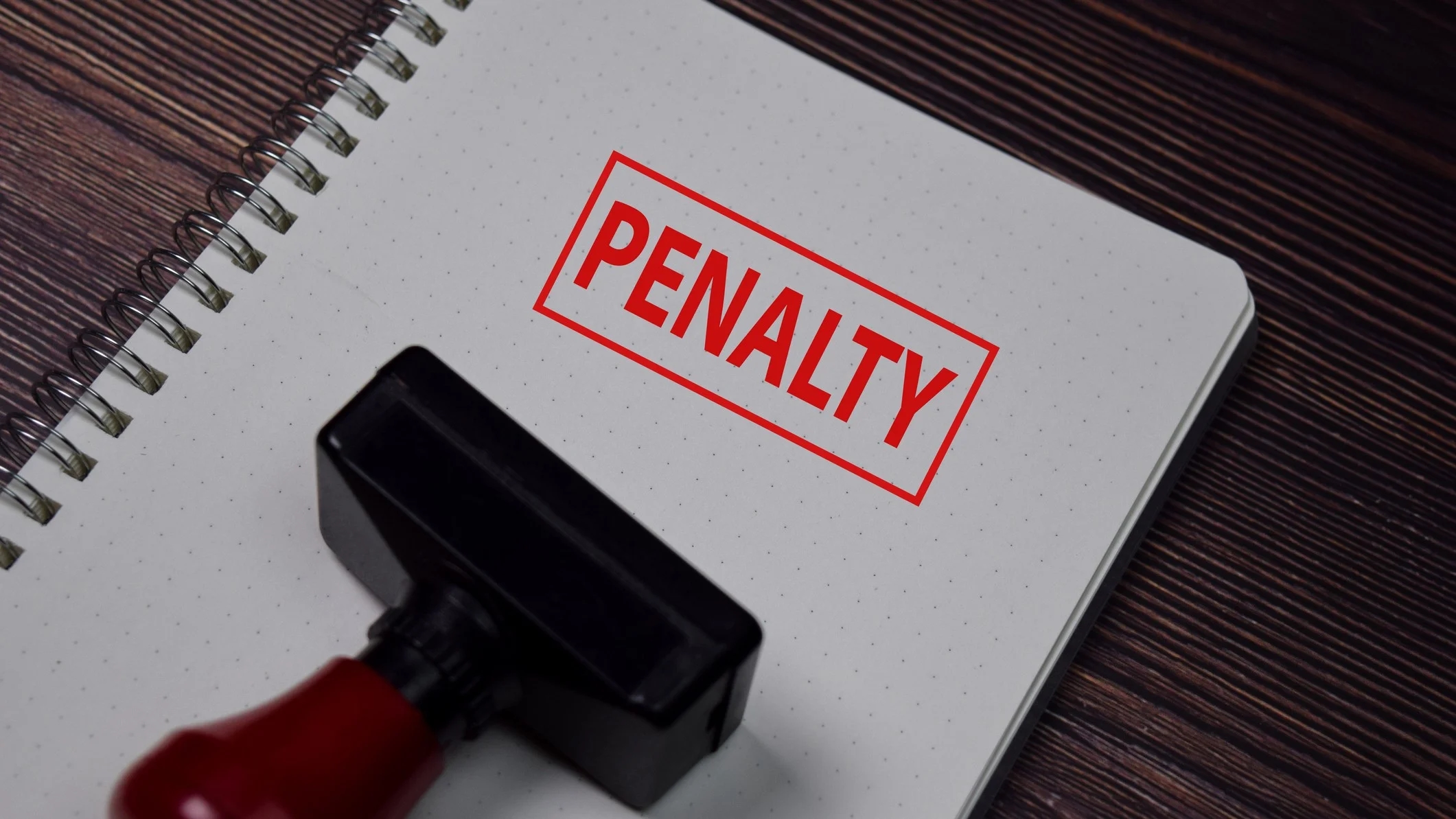 Father fined ₹25,000 after minor caught doing bike stunts in Hubballi - News Karnataka