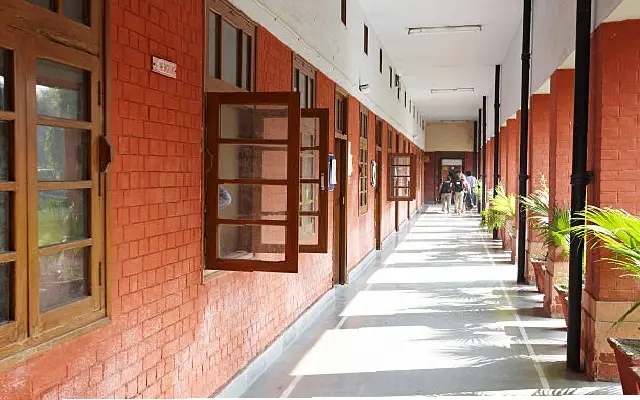 Govt Colleges in Mangaluru See Dip in Admissions Despite Outreach Efforts - News Karnataka