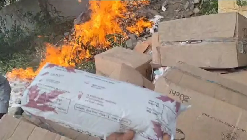 Kalaburagi outrage: Sanitary pads meant for schoolgirls burnt at health centre - News Karnataka