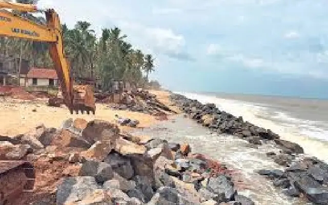 Karnataka earmarks ₹150 crore for Udupi to combat sea erosion and landslides - News Karnataka