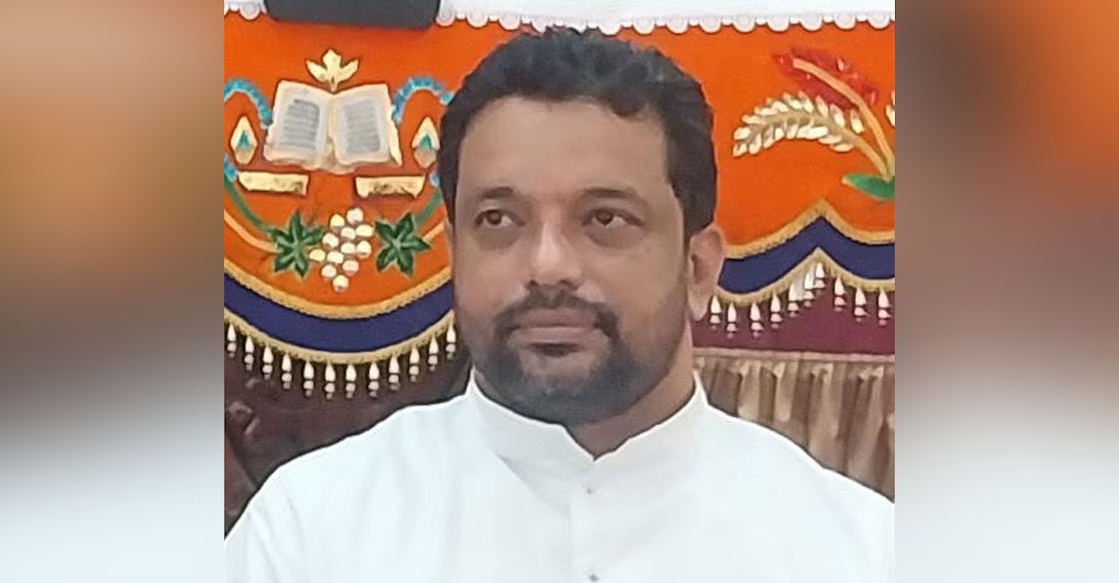 Kasaragod priest found dead in suspected suicide; mental health struggles suspected - News Karnataka