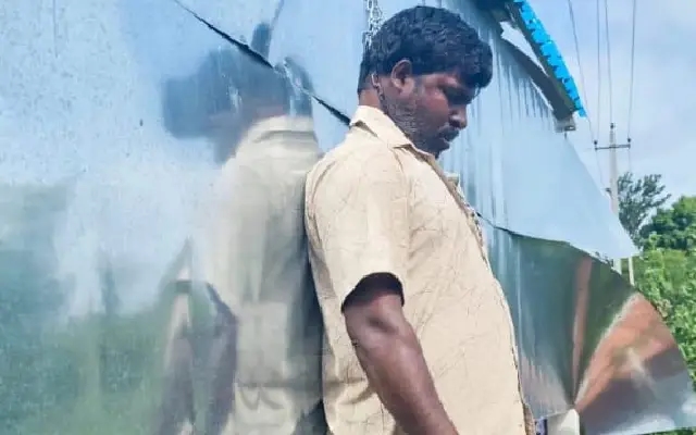 Man found dead in suspected suicide near Chikkalli bus stand - News Karnataka