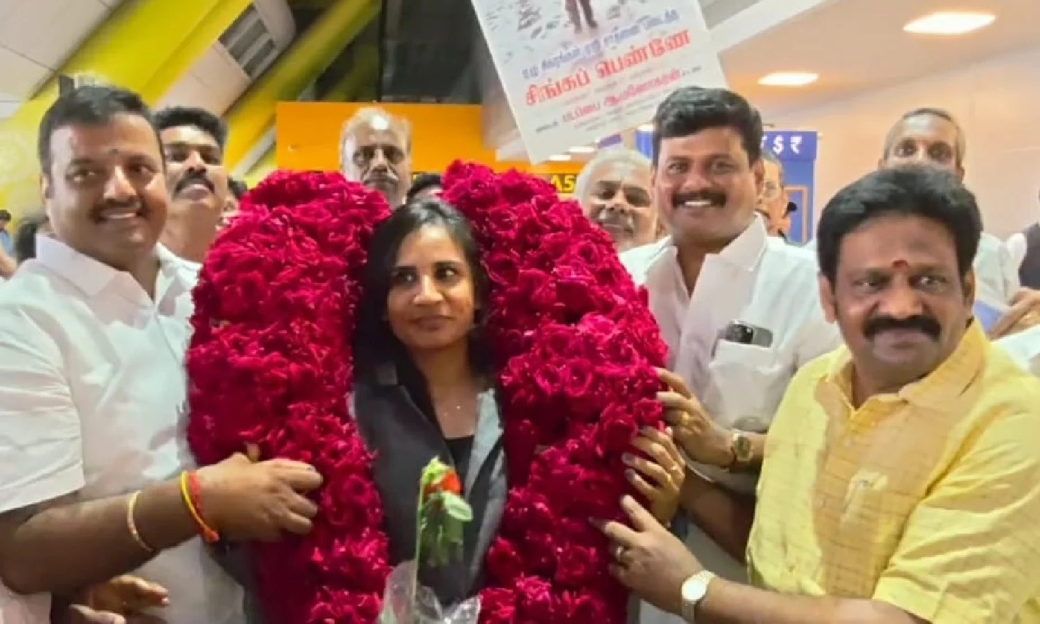 Muthazhagi Selvi returns to Chennai after conquering Seven Summits in record time - News Karnataka