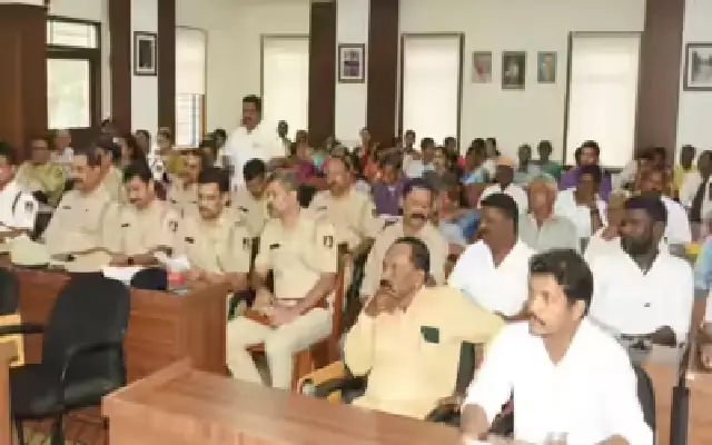 Mangaluru: Activists Highlight Marginalised Voices at SC/ST Grievance Meet - News Karnataka