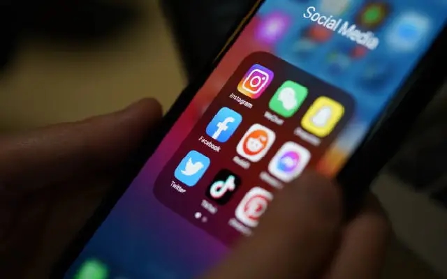 From Maps to Memes: How Social Media is the New Student Survival Guide in Mangaluru - News Karnataka