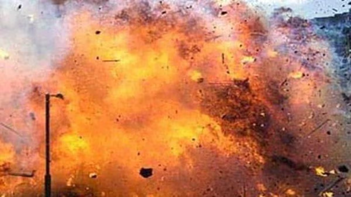 Survivor of Kannur blast weds, fulfilling childhood dream of healing others - News Karnataka
