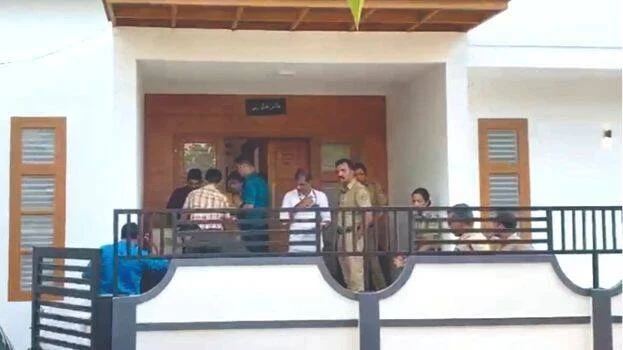 Vigilance raids house of Panchayat President Kaiikaran Saheed over wealth allegations - News Karnataka