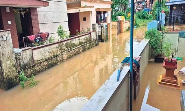 Coastal Karnataka Drenched: Monsoon Surges Ahead of Schedule - News Karnataka