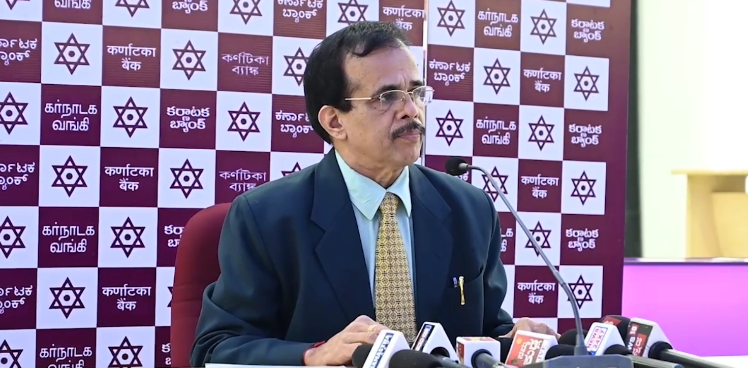Karnataka Bank's new MD & CEO Raghavendra S Bhat returns home, vows renewed growth - News Karnataka