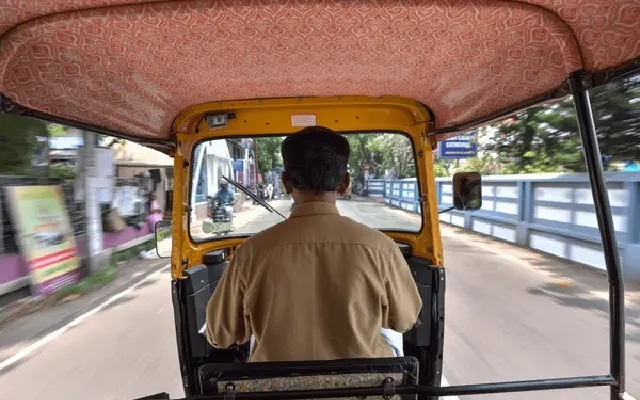 Bengaluru auto ride priced at ₹425 for 1 km sparks outrage online - News Karnataka