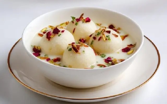 44,000 kg of rasgullas, 2,100 kg of synthetic paneer seized in Jammu and Kashmir - News Karnataka
