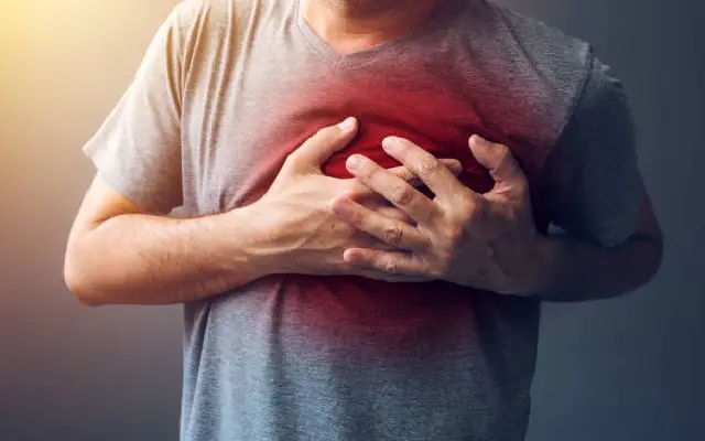 Udupi: Alert School Van Driver Suffers Fatal Heart Attack, Tragedy Averted - News Karnataka