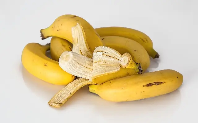 Potassium-rich foods like bananas may cut heart disease risk, says study - News Karnataka