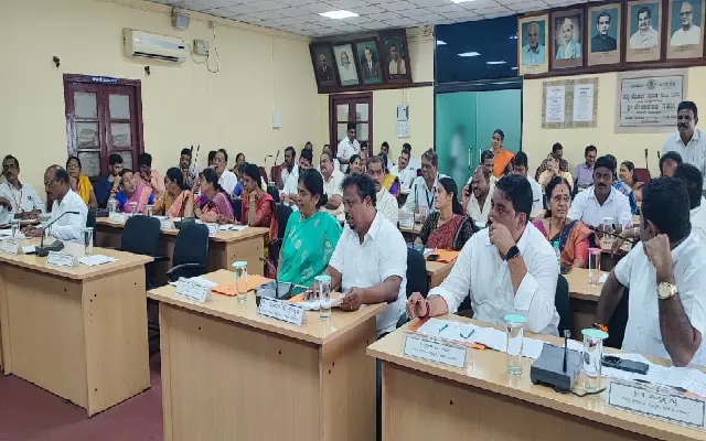 Hotels and shops in Udupi, Manipal to stay open till 11 pm - News Karnataka