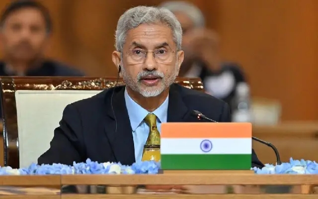 Jaishankar meets Putin to strengthen India-Russia trade ties - News Karnataka