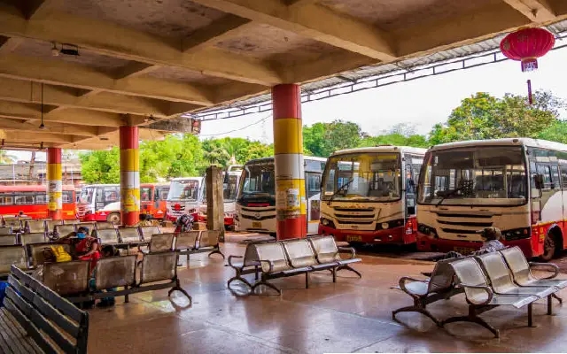 Udupi KSRTC Bus Stand in Disrepair, Locals Demand Urgent Action - News Karnataka