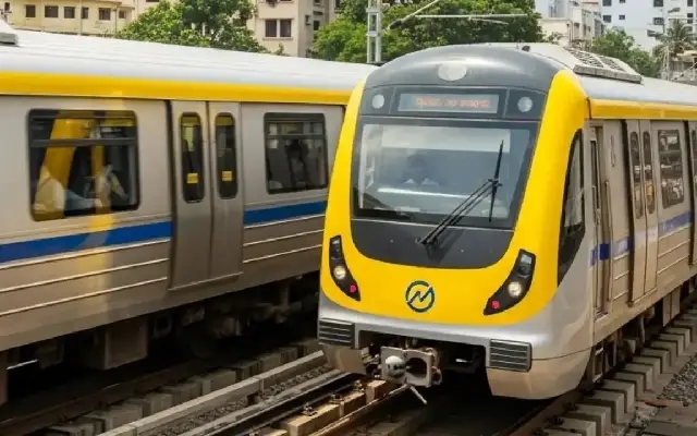 Luggage fee sparks debate among namma metro commuters - News Karnataka