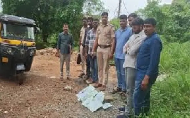 Mangaluru man held for selling ganja from auto-rickshaw, 2 kg seized - News Karnataka