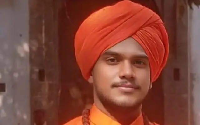 Muslim-born Lingayat seer ousted from Karnataka mutt amid identity row - News Karnataka