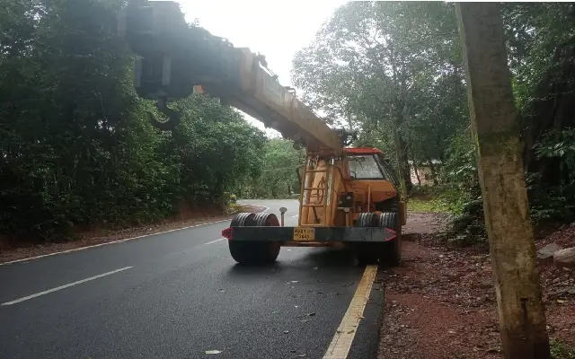 Hebri: Elderly Pedestrian Killed After Being Hit by Crane - News Karnataka