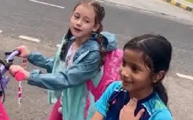 Russian-Indian girls charm internet with Kannada poem duet - News Karnataka