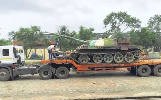 T-55 war tank arrives in Mangaluru to honour soldiers and inspire youth - News Karnataka