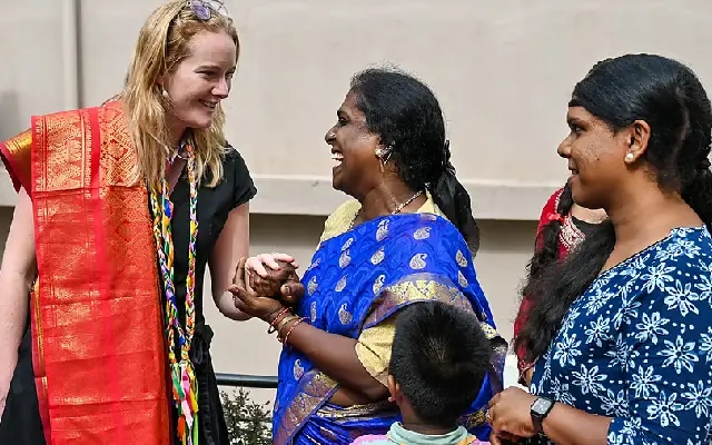 Australian Vice Consul visits Bengaluru’s Ondede to discuss transgender rights - News Karnataka
