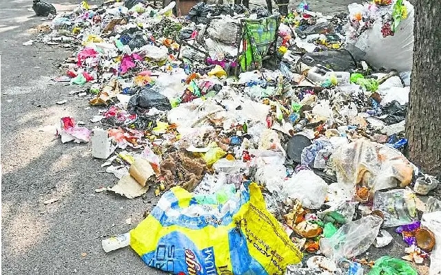 BBMP move to withdraw waste collection from BSWML sparks debate - News Karnataka