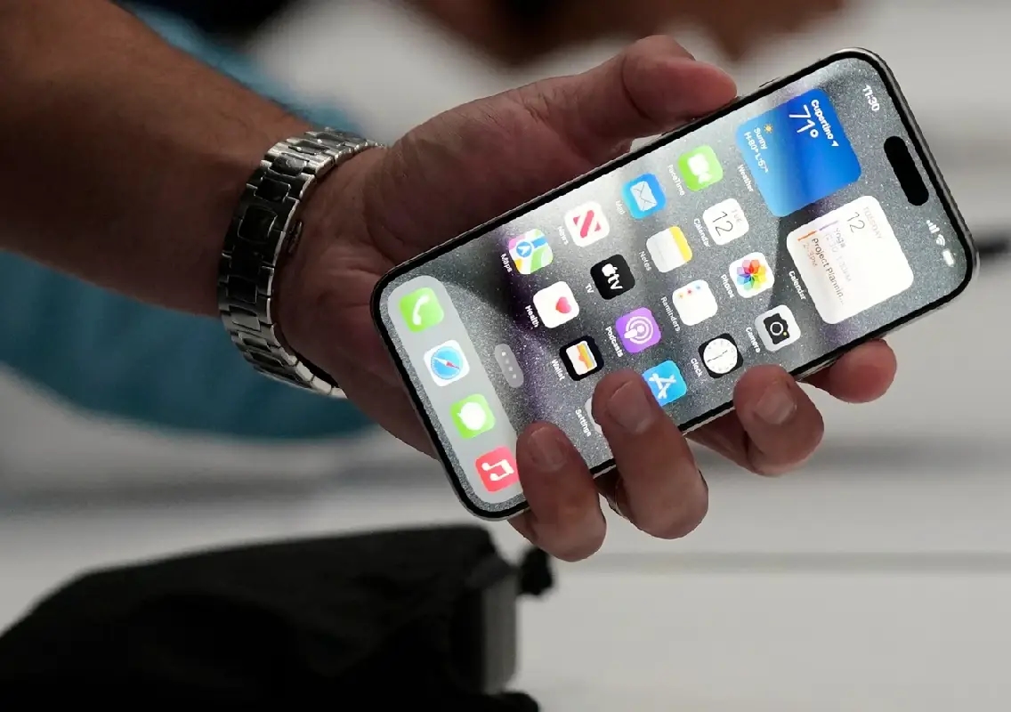 iPhone 15 Pro theft in Bengaluru sparks wave of recovery stories on Reddit - News Karnataka