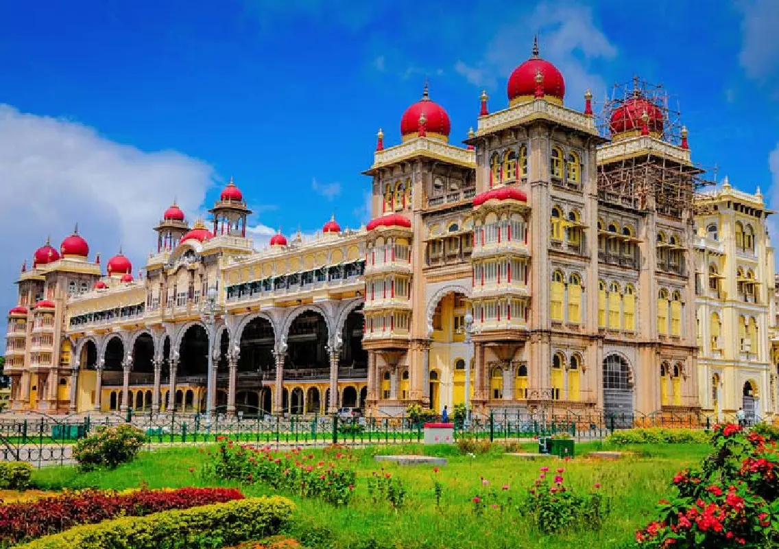 Bengaluru left with only 27 tourist spots as urbanisation erases heritage - News Karnataka