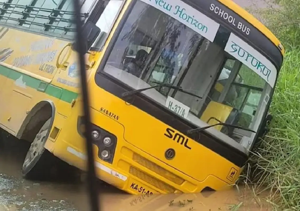 School bus with 20 children narrowly avoids accident on Bengaluru’s Balagere Road - News Karnataka