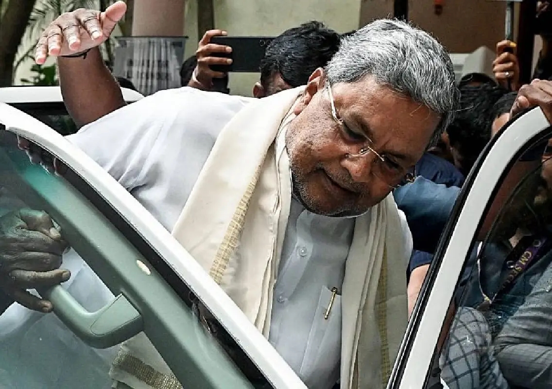 CM Siddaramaiah’s official car booked for 7 traffic violations in 2024 - News Karnataka